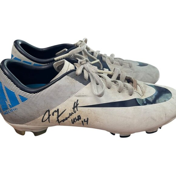 NIKE Girls Cleats SIGNED by JOY FAWCETT #14 Size 6.5 - Picture 2 of 9